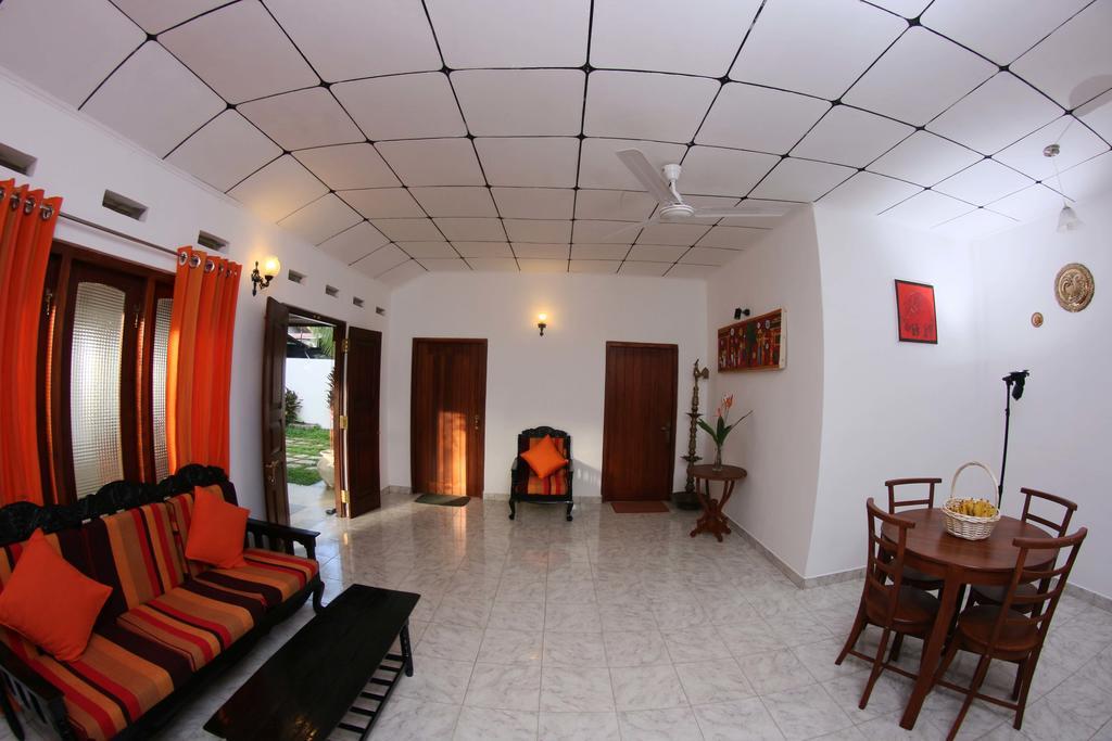 Summer Dew Villa Talpe Habitación foto