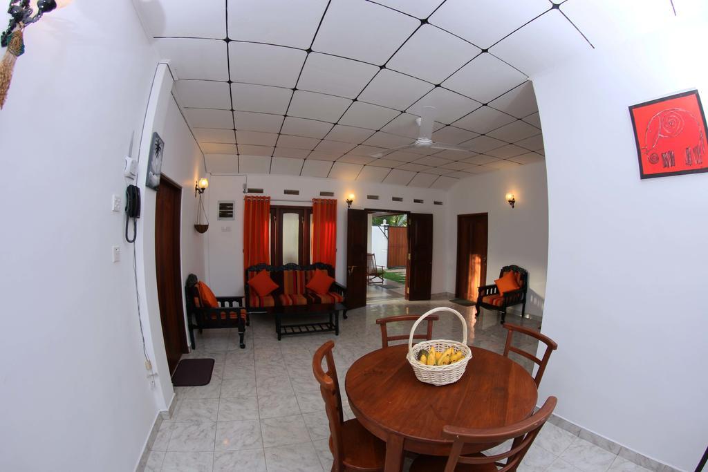 Summer Dew Villa Talpe Habitación foto